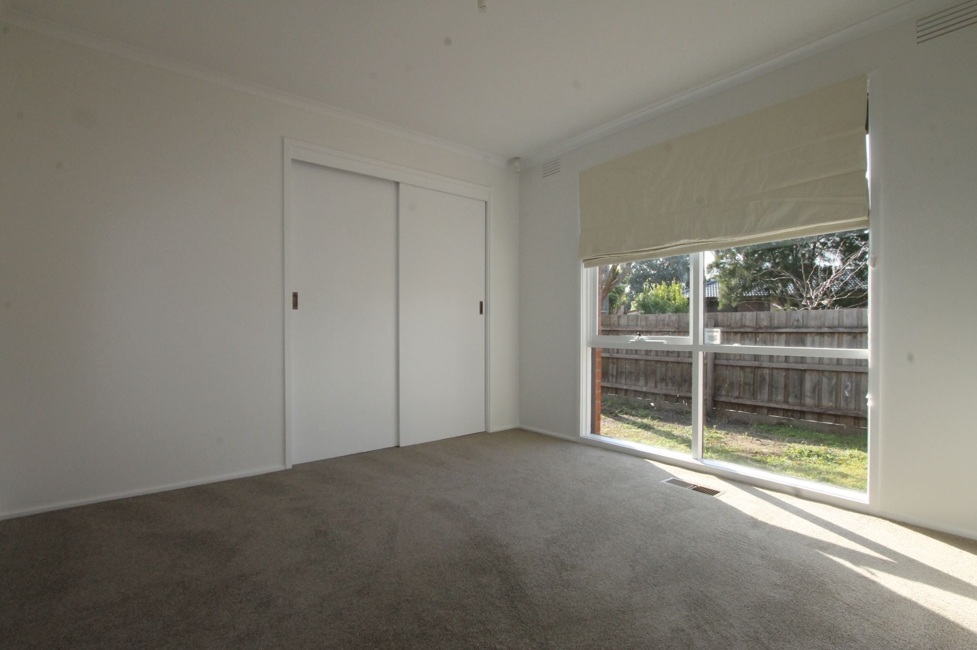 MUST SEE FAMILY HOME!!