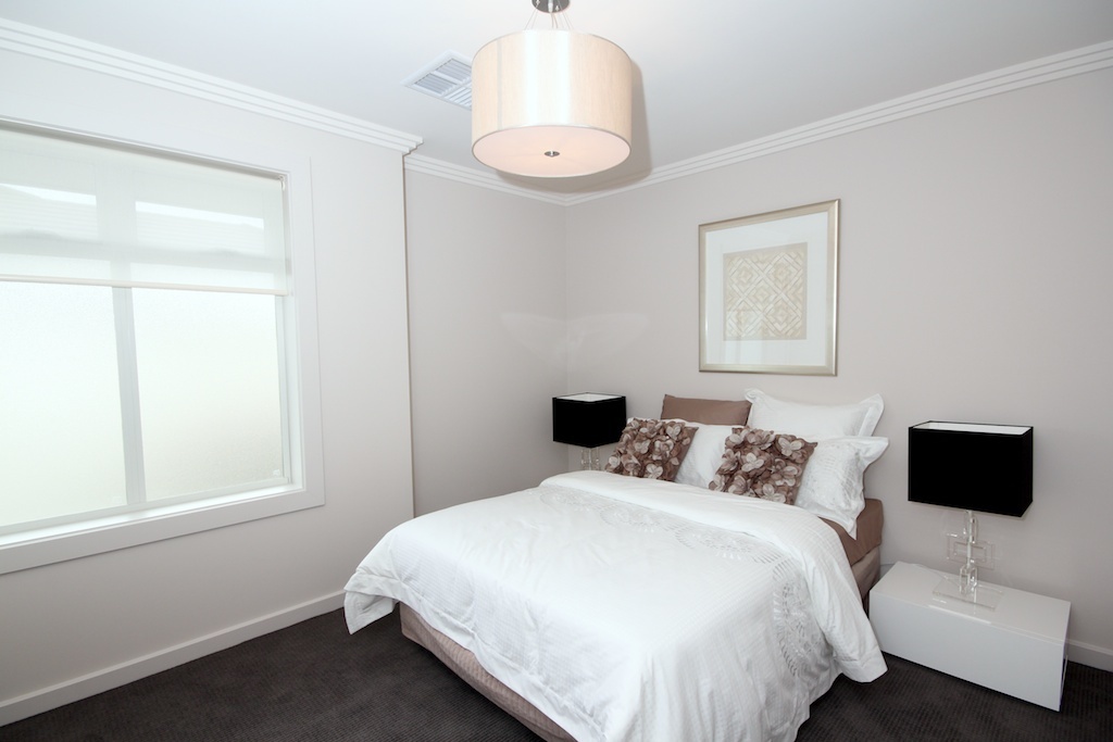 18 The Strand Lightsview 5085