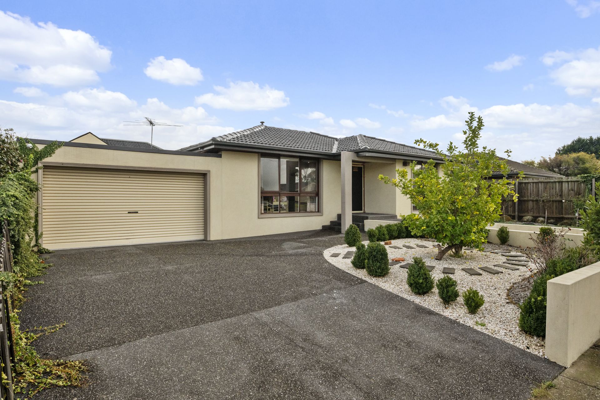 BEAUTIFUL HOME IN A PRIME LOCATION