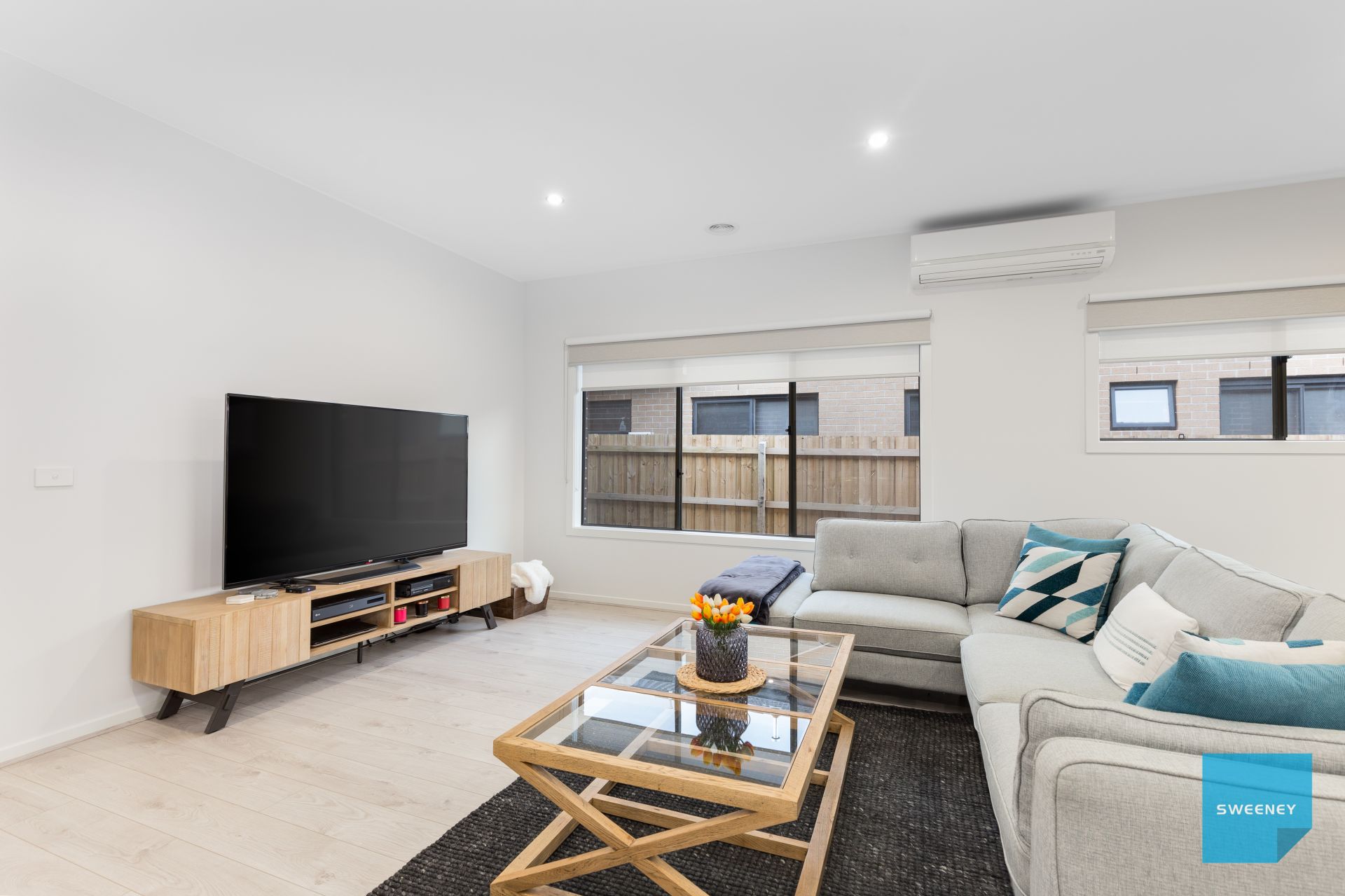 5 Suffolk Place, Rockbank - Thumbnail 8