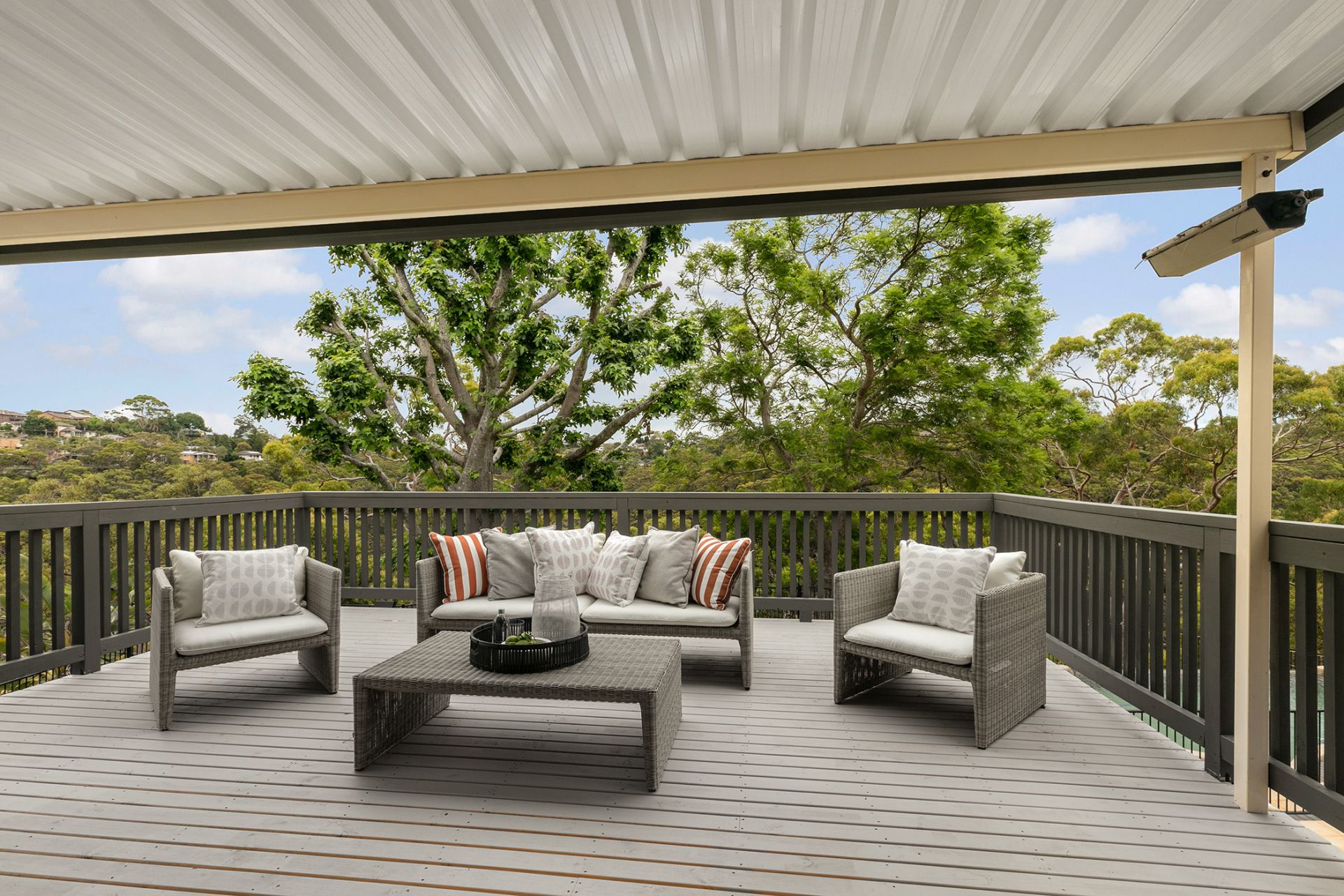 Real Estate For Sale 11 Sladden Road Yarrawarrah , NSW