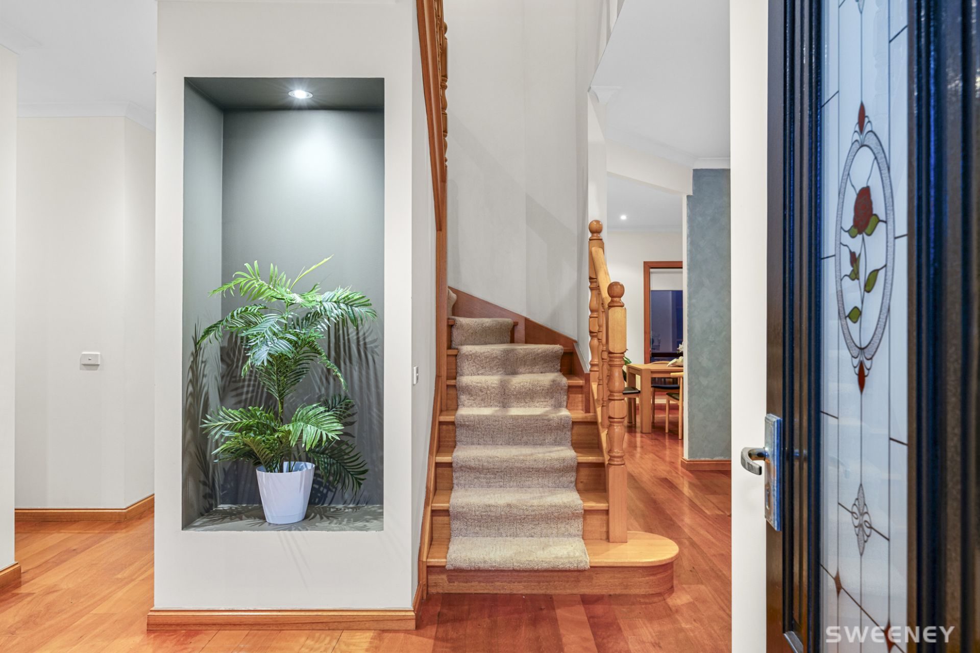 37 Markham Way, Altona Meadows - Thumbnail 2