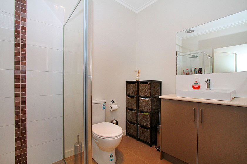 MODERN UNIT, GREAT LOCATION