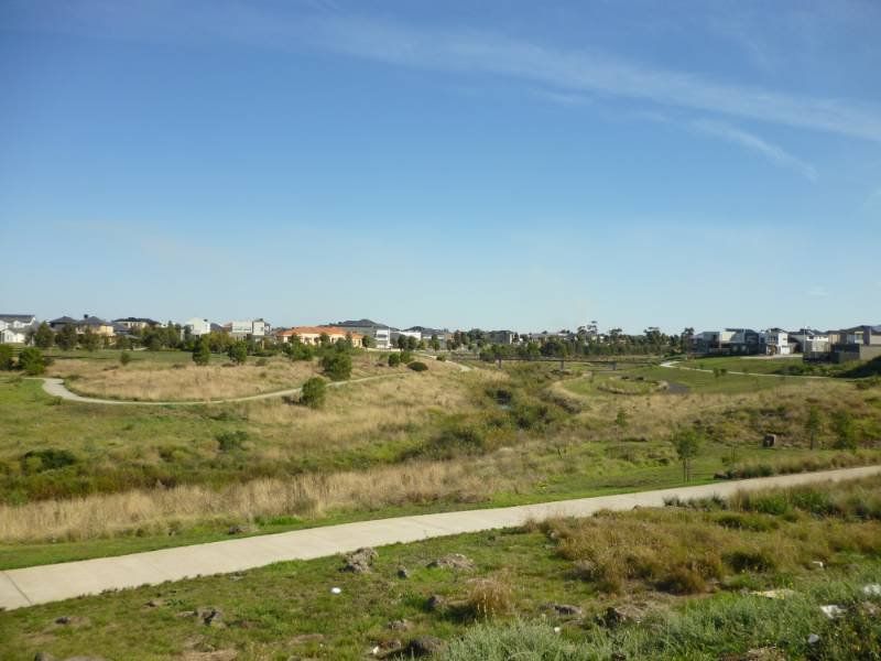 17 Brook Street, Caroline Springs - Thumbnail 4