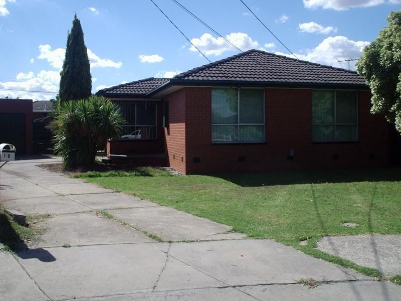 18 Tanjil Court, Thomastown