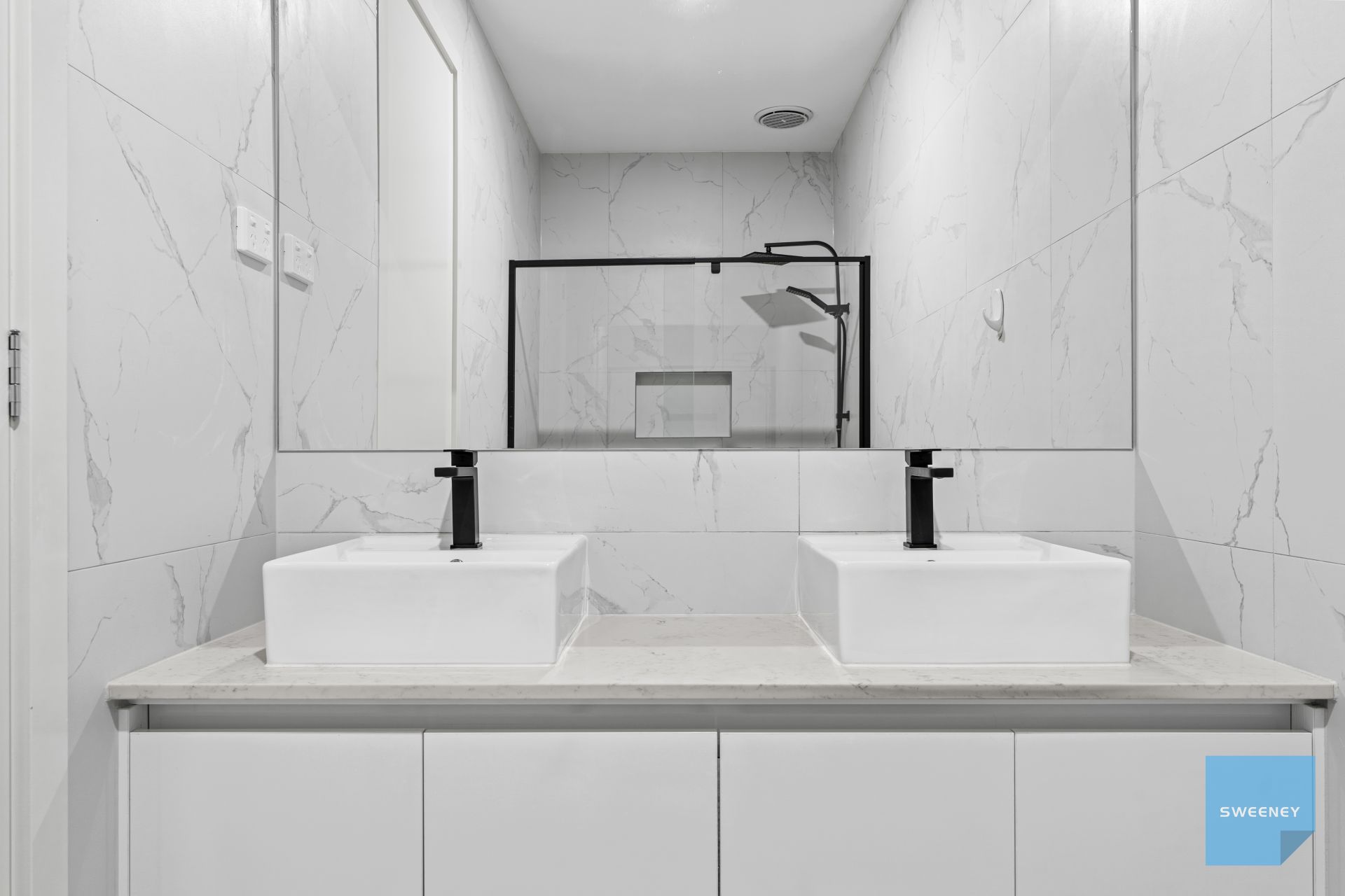 23 Petros Street, Fraser Rise - Thumbnail 4
