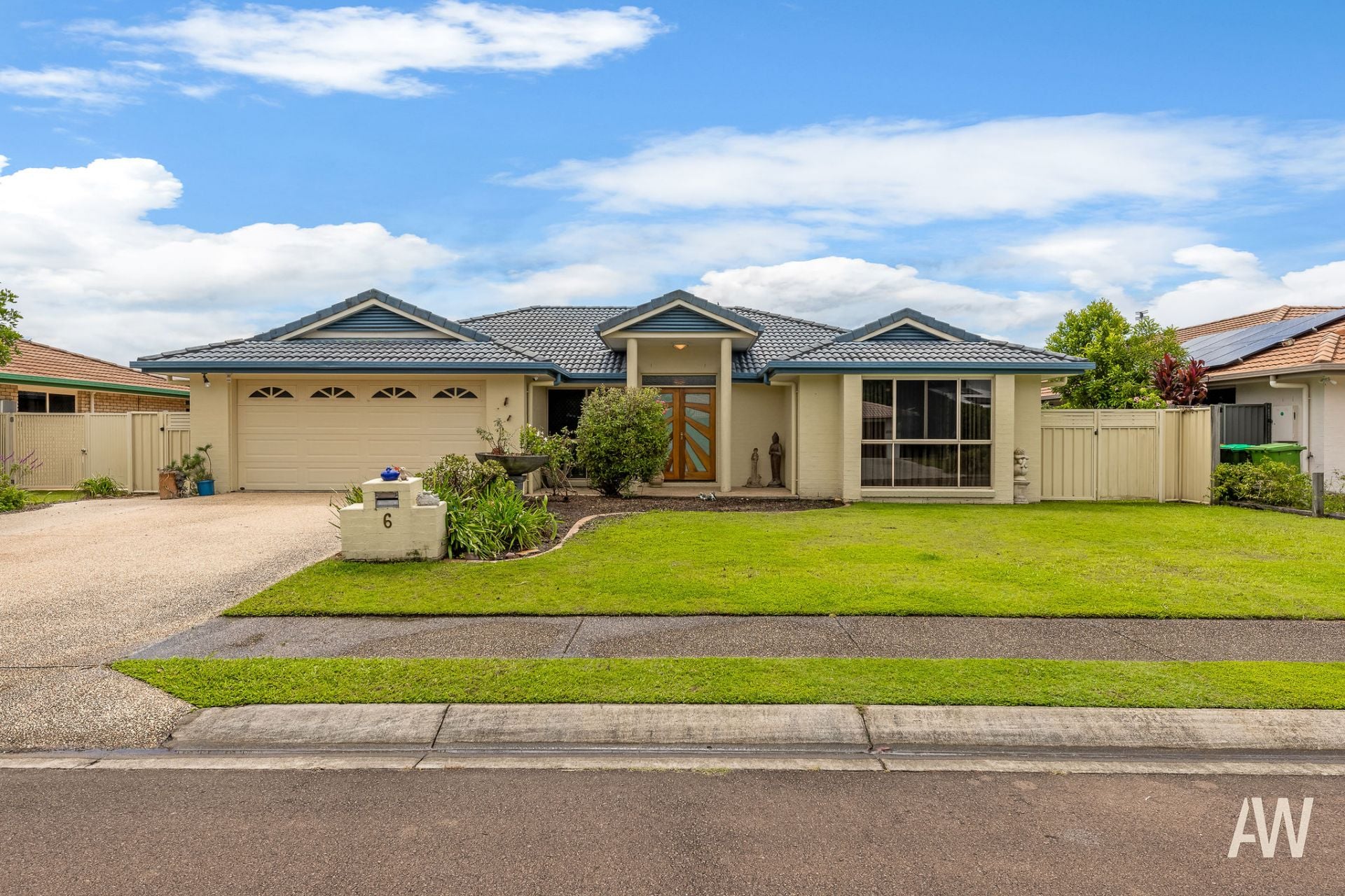 6 Satinash Place Mudjimba QLD, Mudjimba - Thumbnail 2
