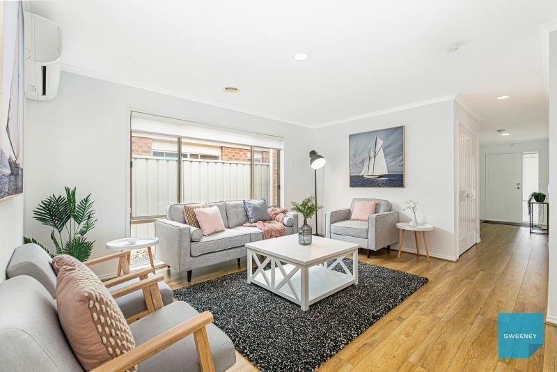 15 Naracoorte Drive, Caroline Springs - Thumbnail 3