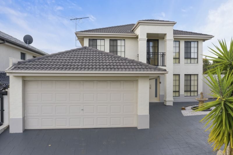 9 Dorman Court, Mill Park