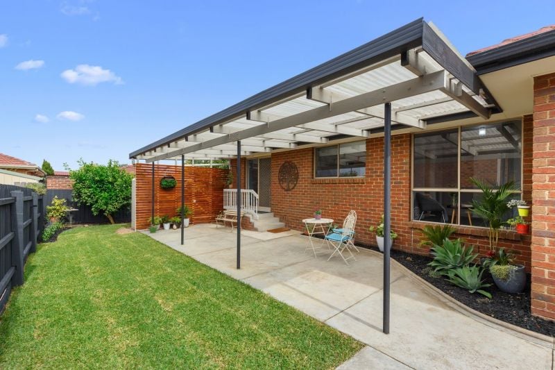 43 Grand Parade, Epping