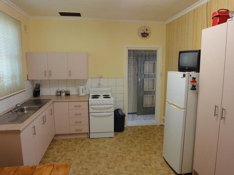 14 Woodfalls Road Elizabeth Vale 5112