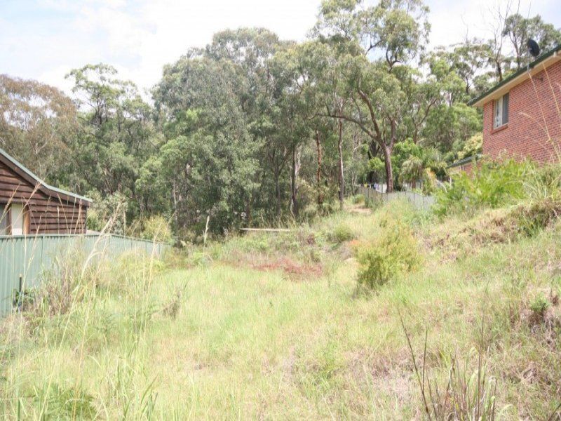 354 Lieutenant Bowen Drive, Bowen Mountain - Image 1
