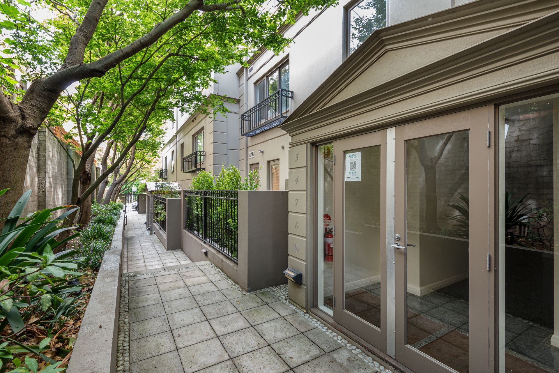 Kay & Burton 3/122124 Anderson Street, South Yarra