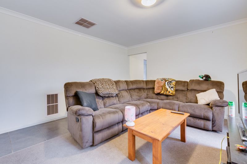 4 First Mews, Bacchus Marsh - Thumbnail 3