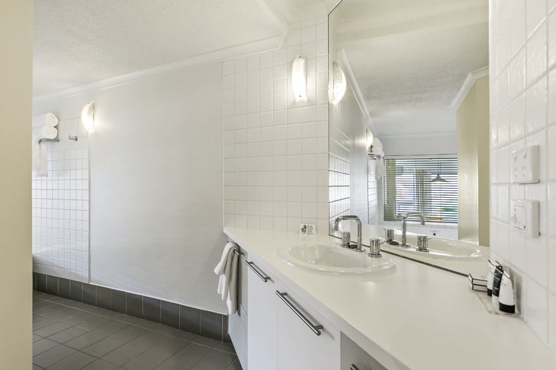 E124/148-174 Mountjoy Parade, Lorne, VIC, Lorne - Thumbnail 5