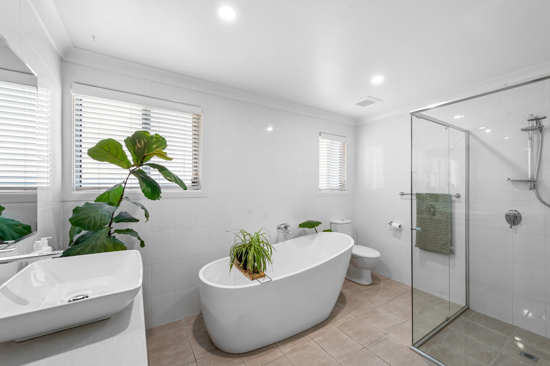 11 North Shore Drive, Port Macquarie HEM Real Estate