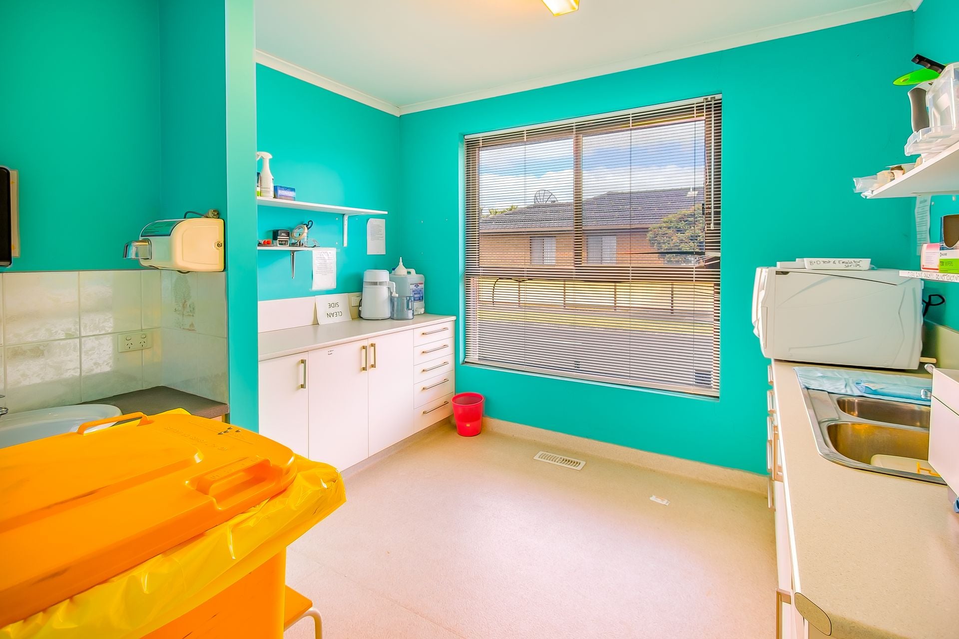 GROUND FLOOR OFFICE/MEDICAL FACILITY