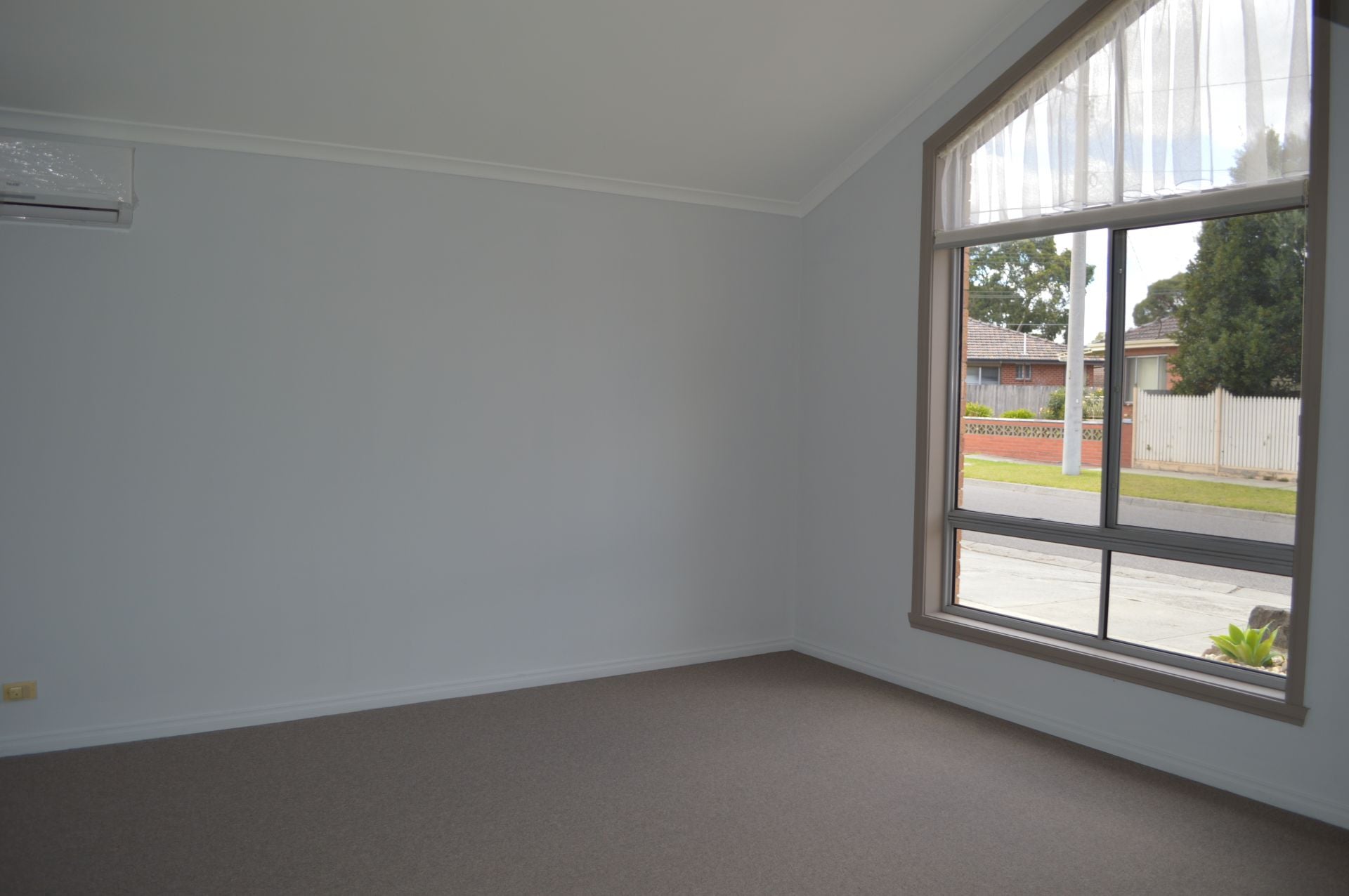 IMMACULATE THREE BEDROOM HOME  *Insp Sat 6th May @ 10:55am*