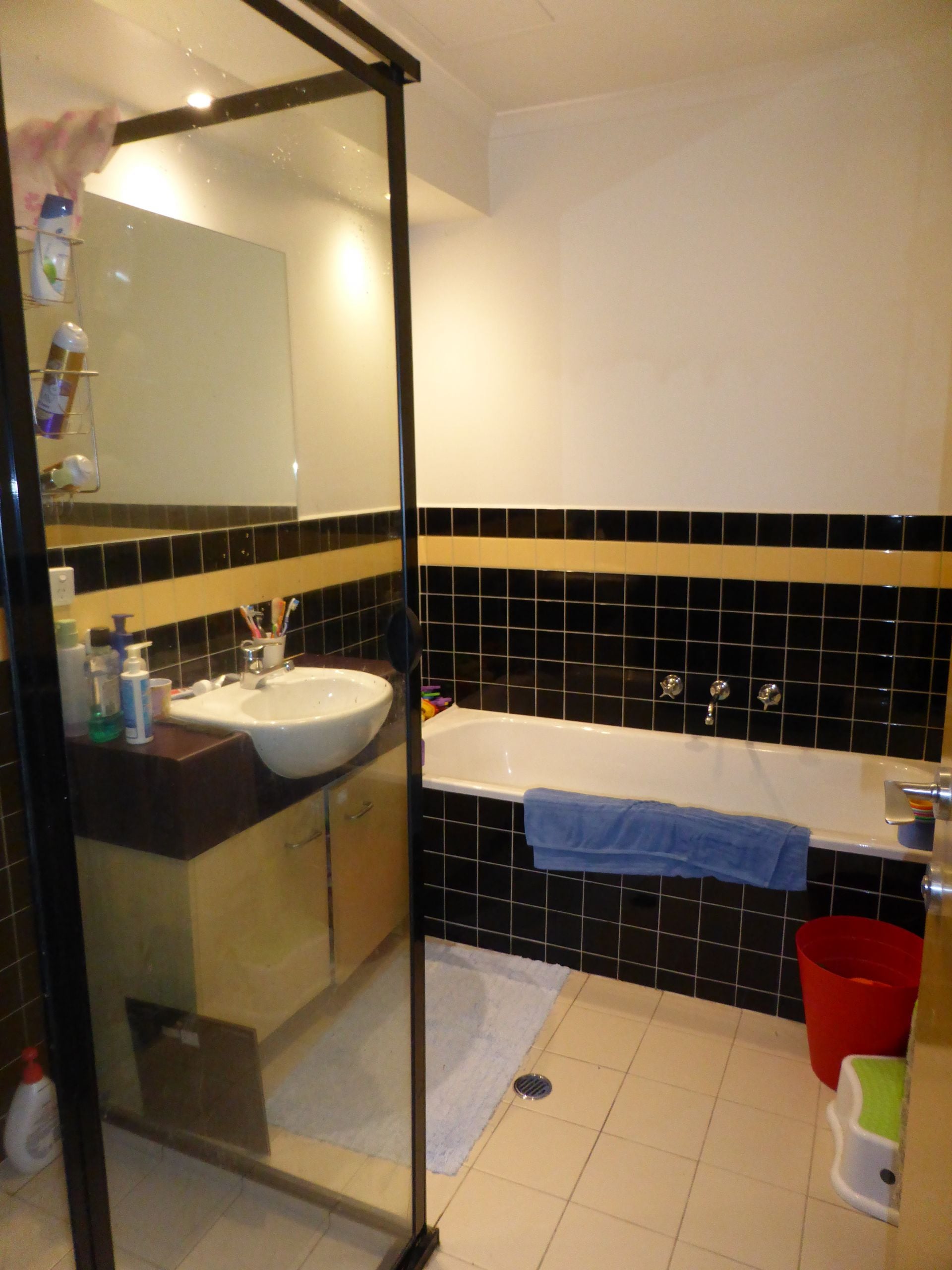 Generous two bedroom apartment!