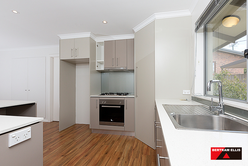 72 Namatjira Drive, Stirling - Thumbnail 8