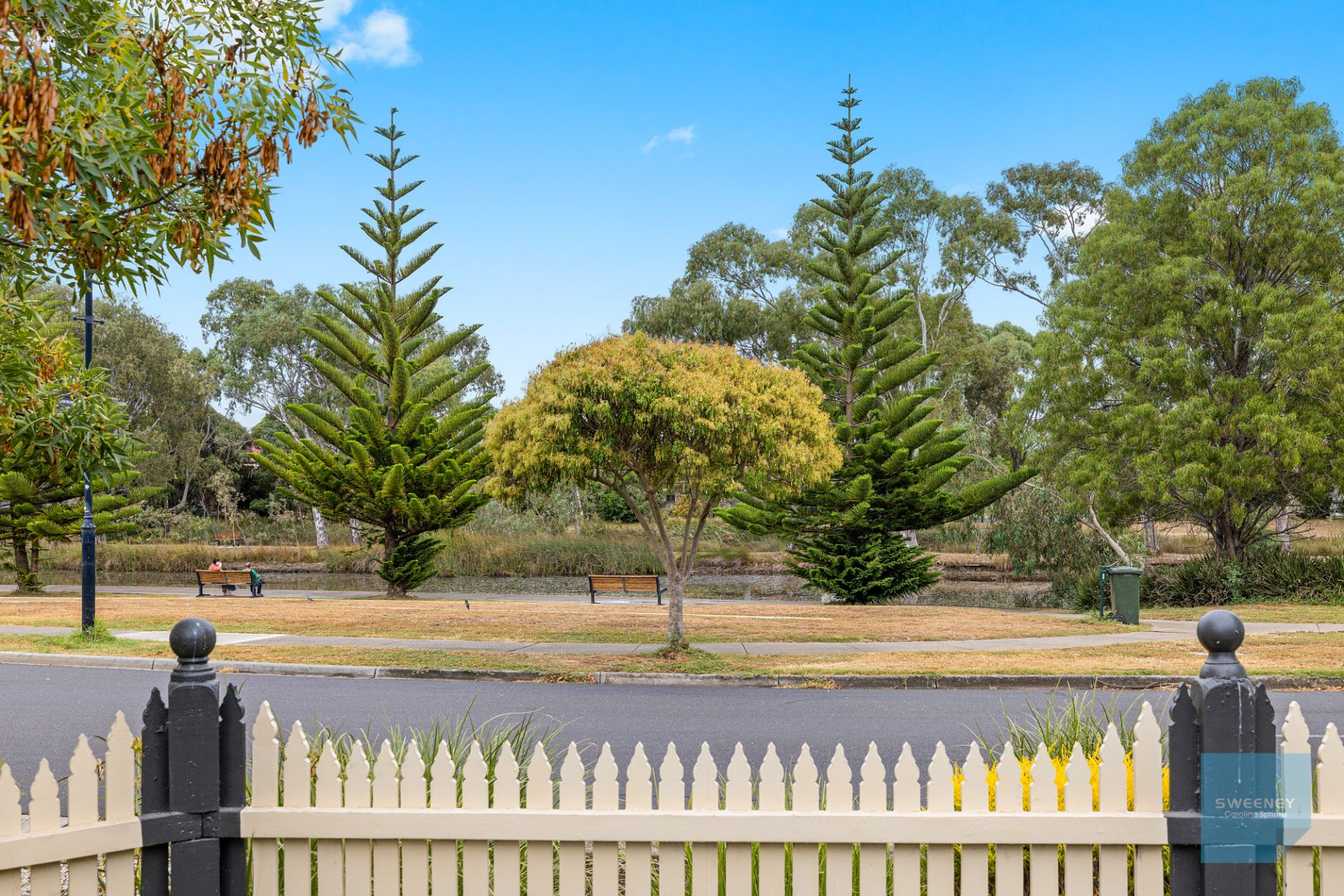 23 Wendouree Parade, Caroline Springs - Thumbnail 6