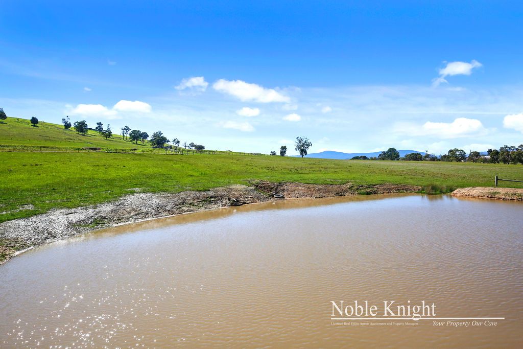 21 Steels Creek Road Yarra Glen