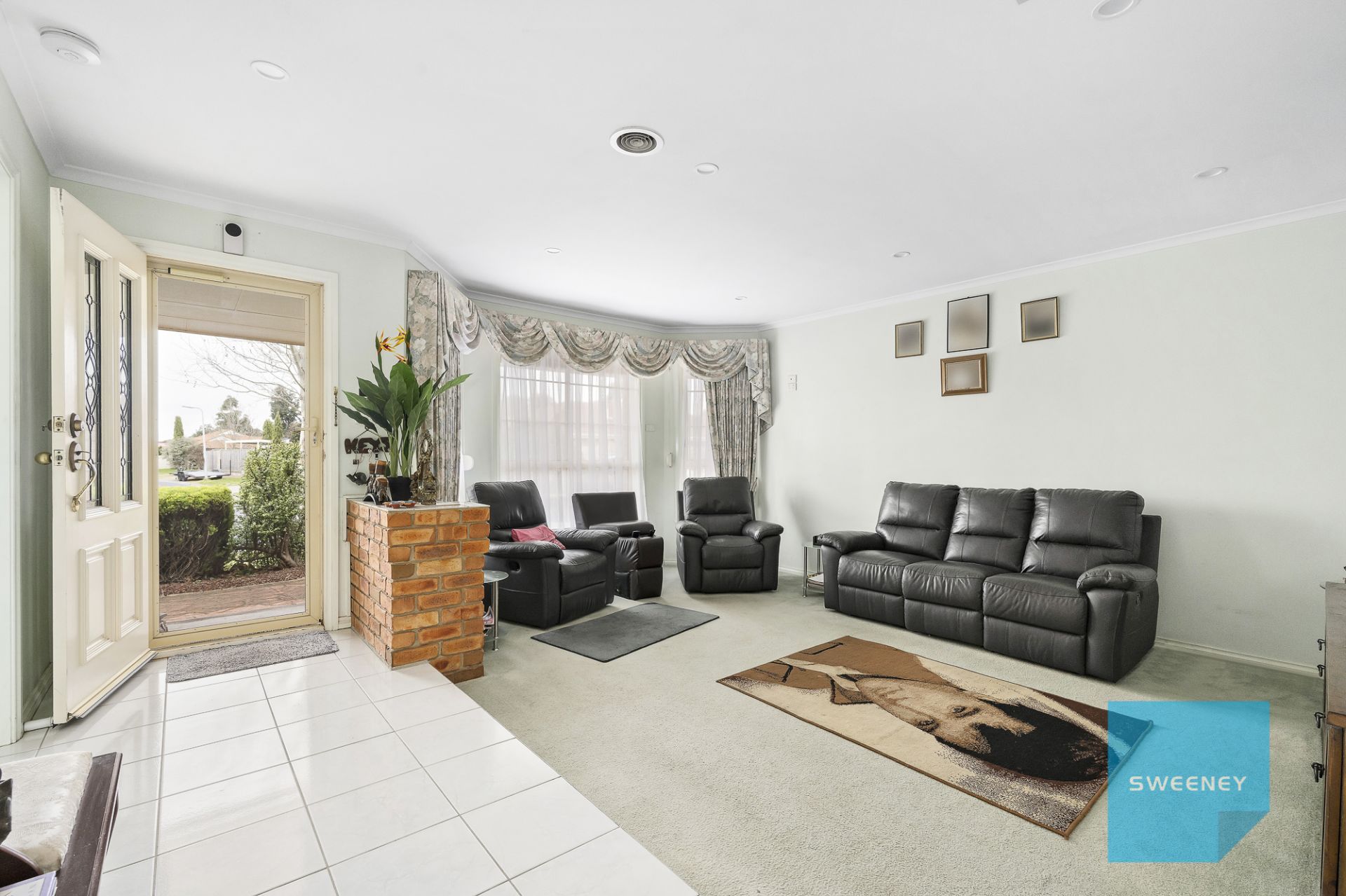 9 Jenny Court, Hillside - Thumbnail 5