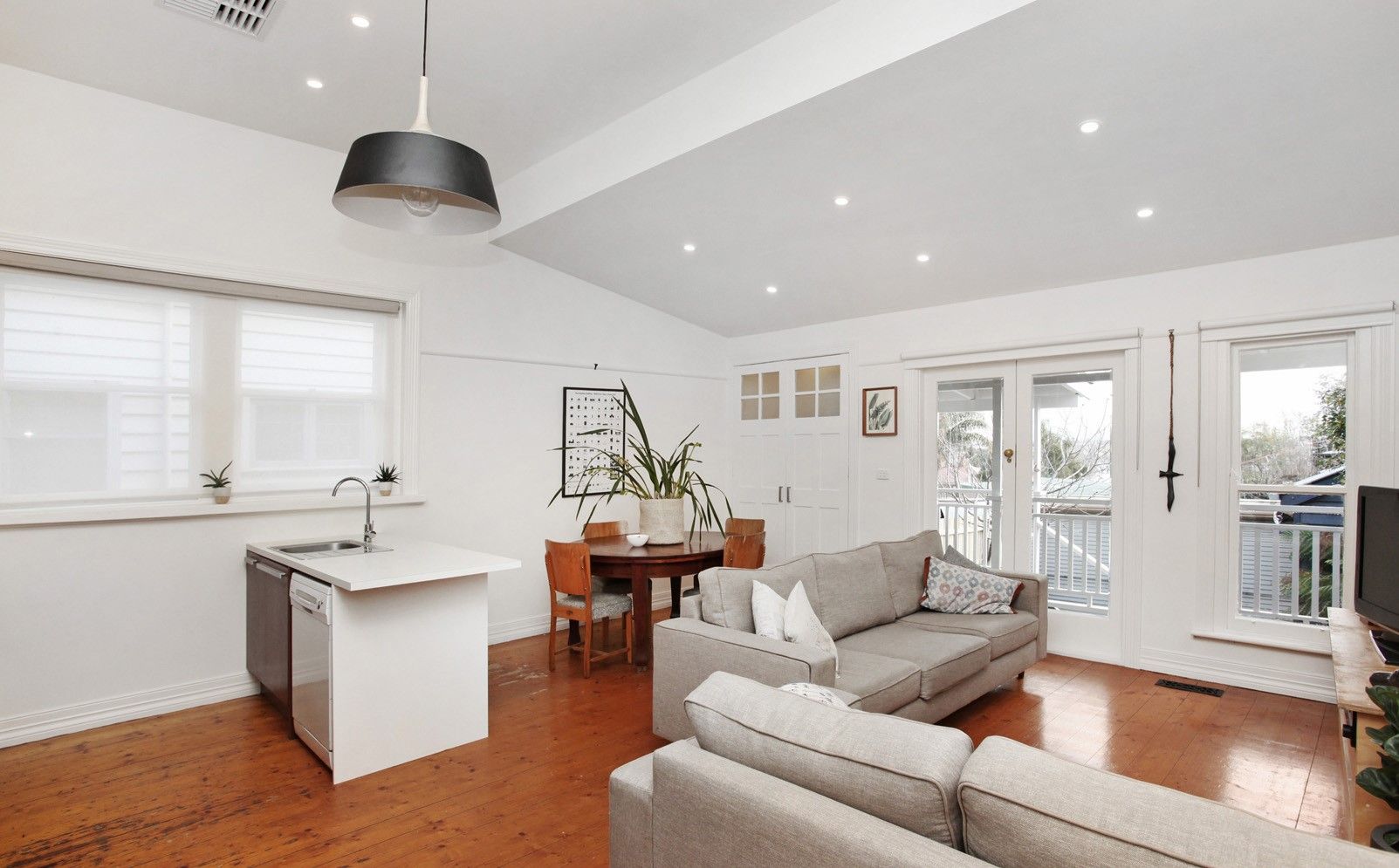 24 Rothwell Street ASCOT VALE VIC, Ascot Vale - Thumbnail 4