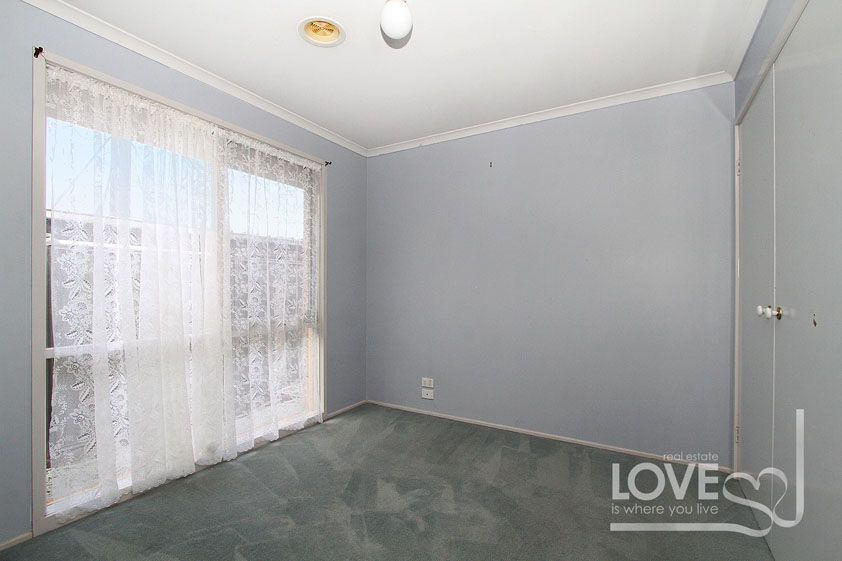 TUCKED AWAY IN A QUIET COURT **6 MONTH LEASE AVAILABLE**