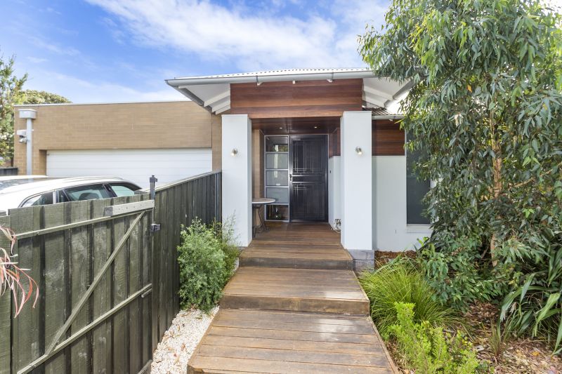 27 Golf Links Road BARWON HEADS VIC