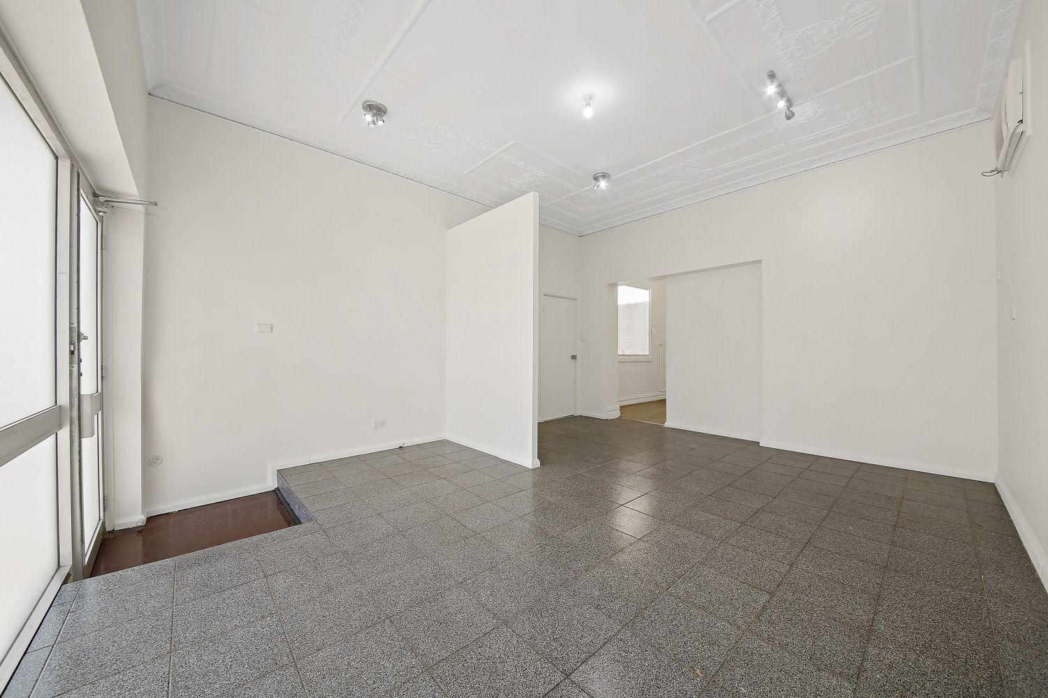 Renovated One Bedroom Apartment