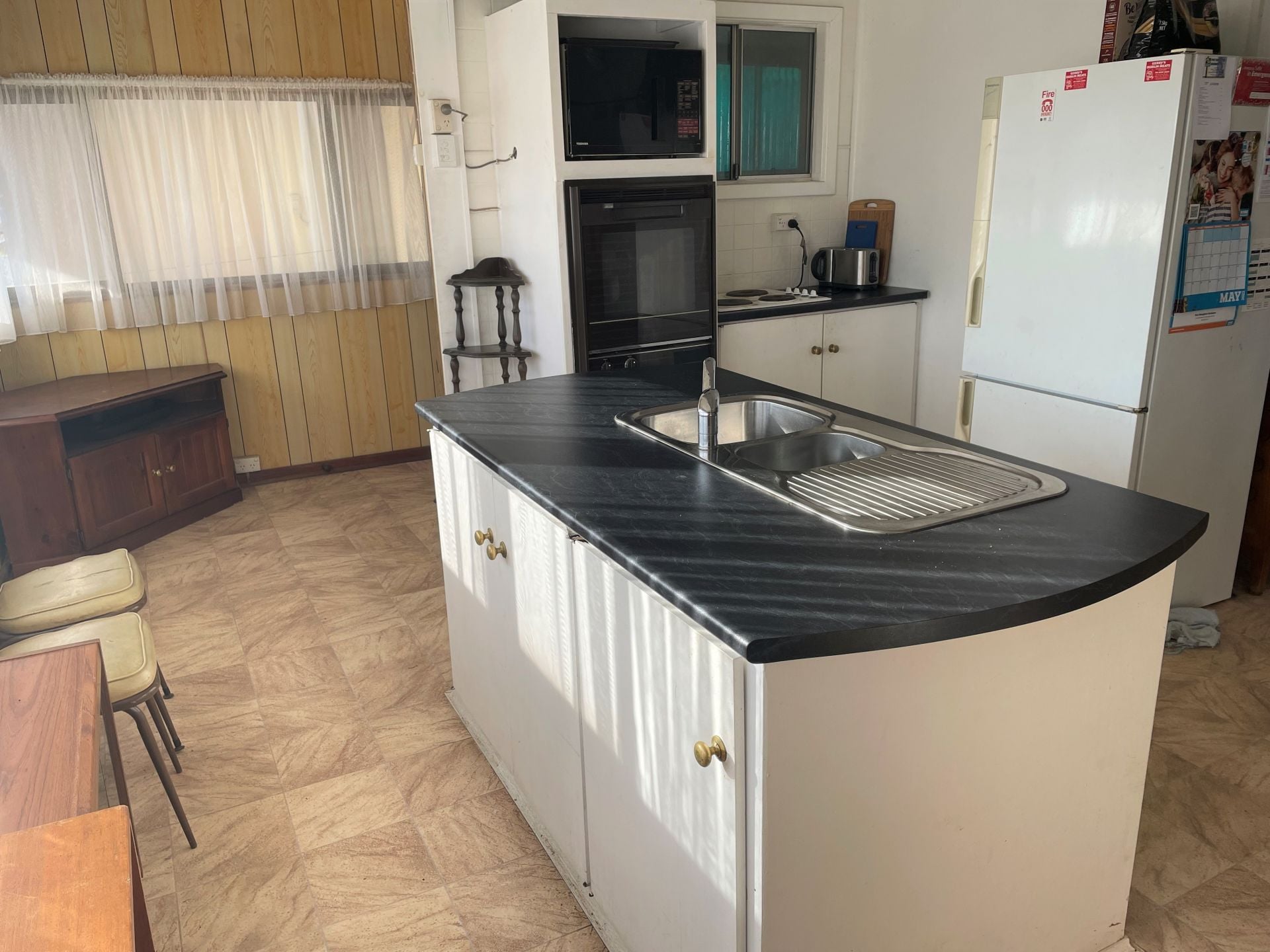 30 John Lewis Drive Port Broughton SA, Port Broughton - Thumbnail 2