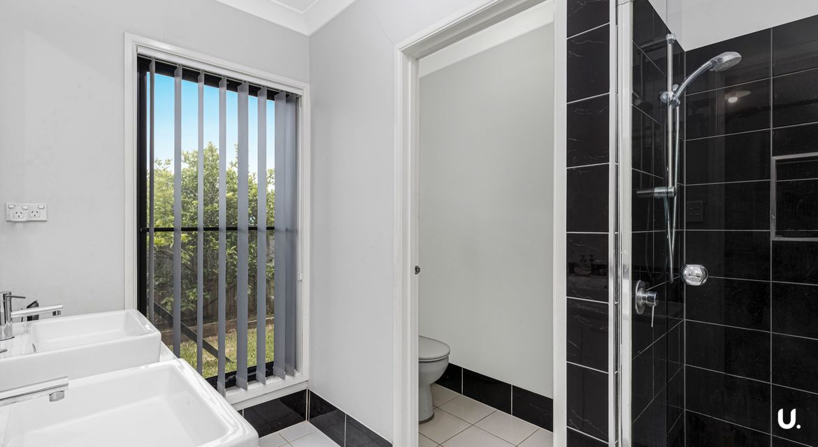 Colebee 9 Brookwater Circuit