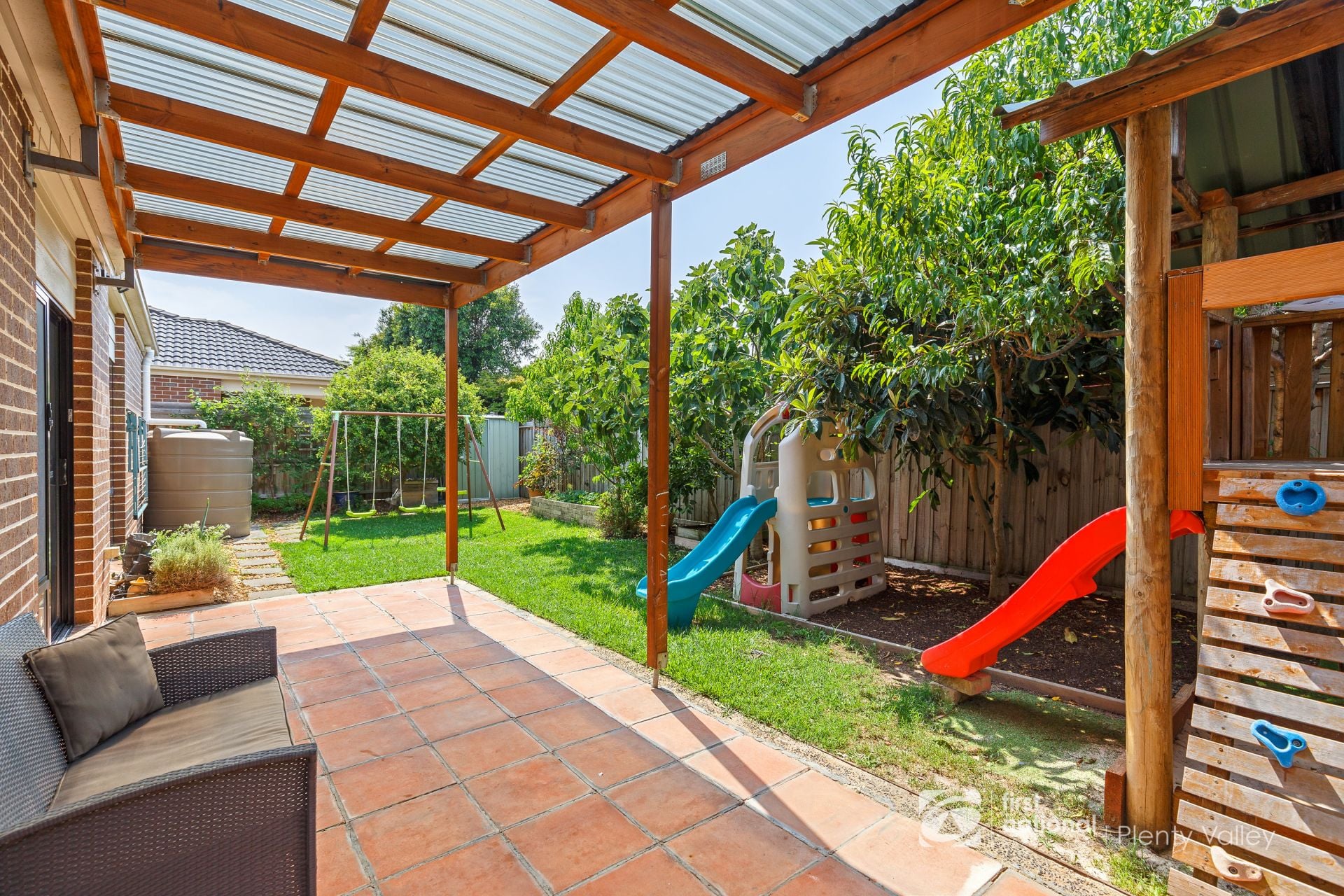 29 Chamonix Parade South Morang, South Morang - Thumbnail 6