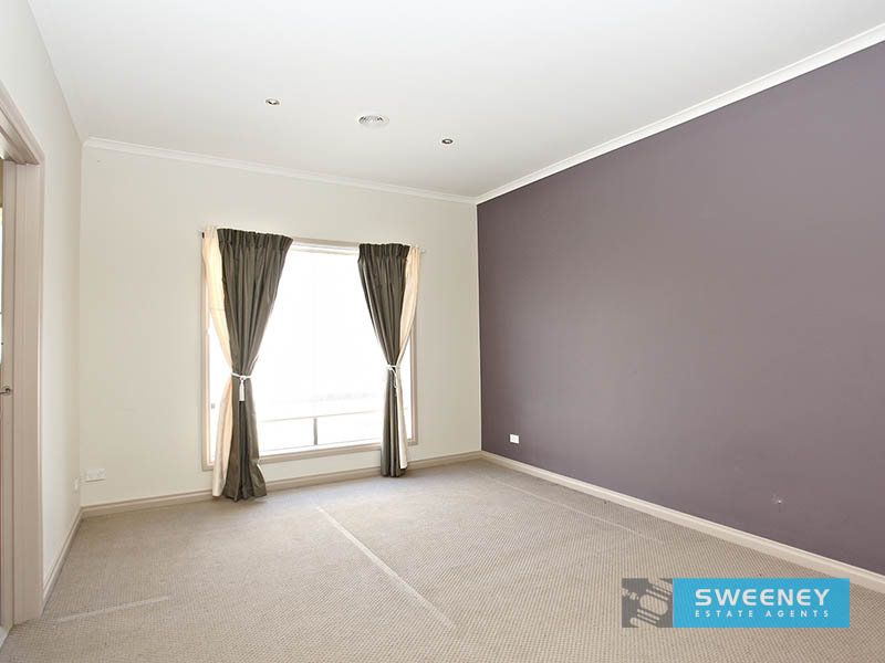 12 Palmer Avenue, Point Cook - Thumbnail 6