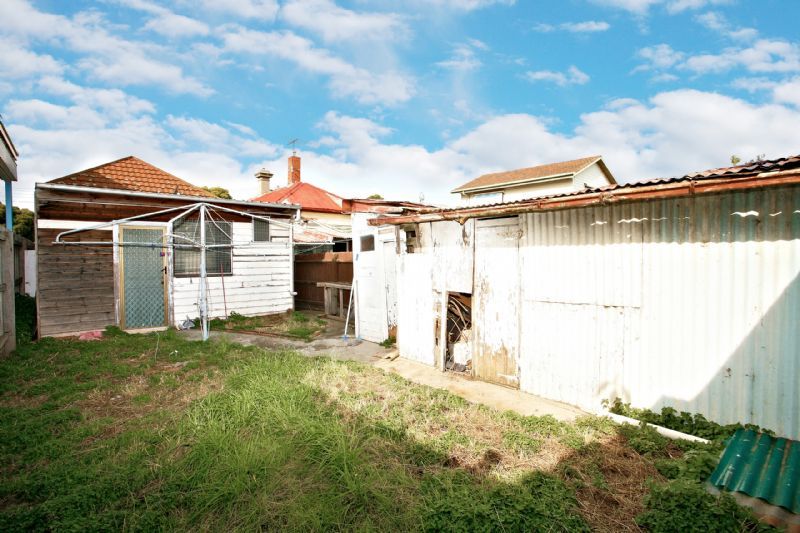 4 Leeds Street, Footscray - Thumbnail 4