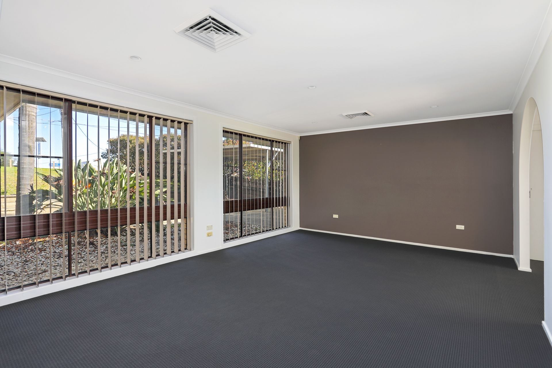 685 Old Northern Road Dural NSW, Dural - Thumbnail 3