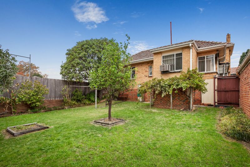 1307 Toorak Road, Camberwell - Thumbnail 8