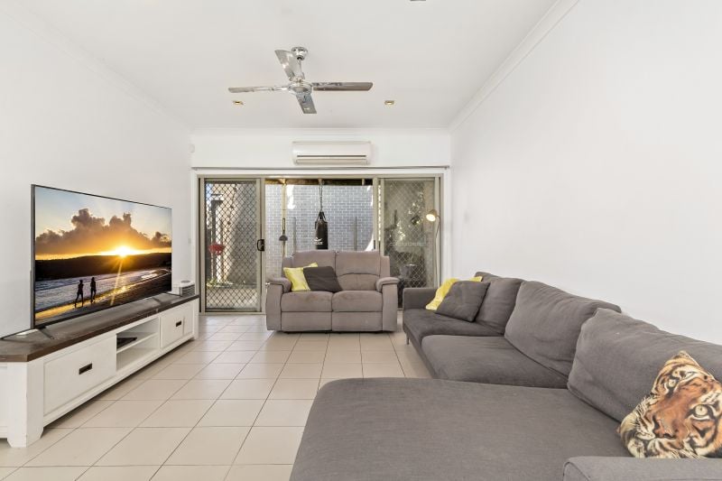 7 Rawlings Terrace, Epping