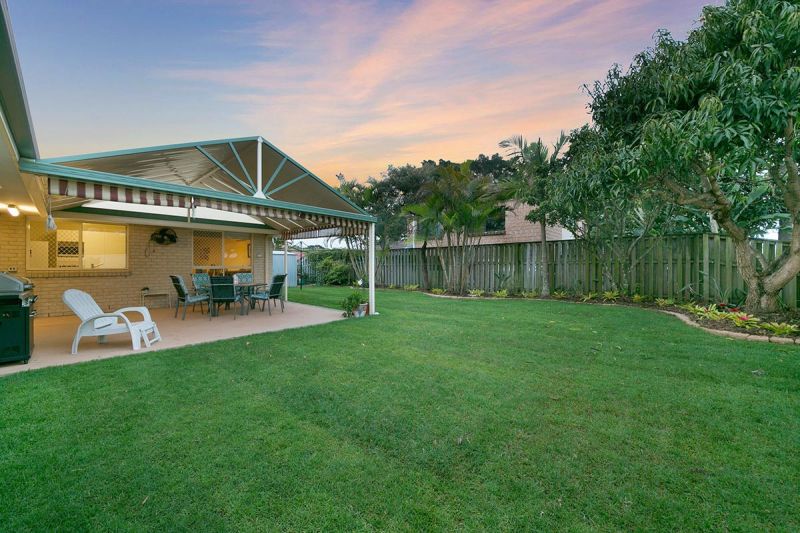 Wakerley 54 Isaacs Way