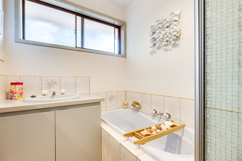 2 Peter Pan Place, Bacchus Marsh - Thumbnail 7