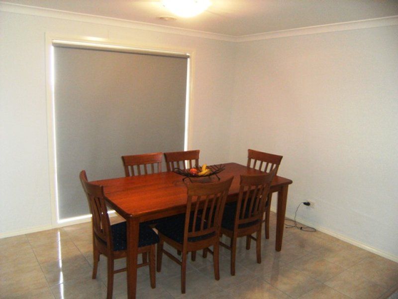 41 Pro Hart Way, Caroline Springs - Thumbnail 6