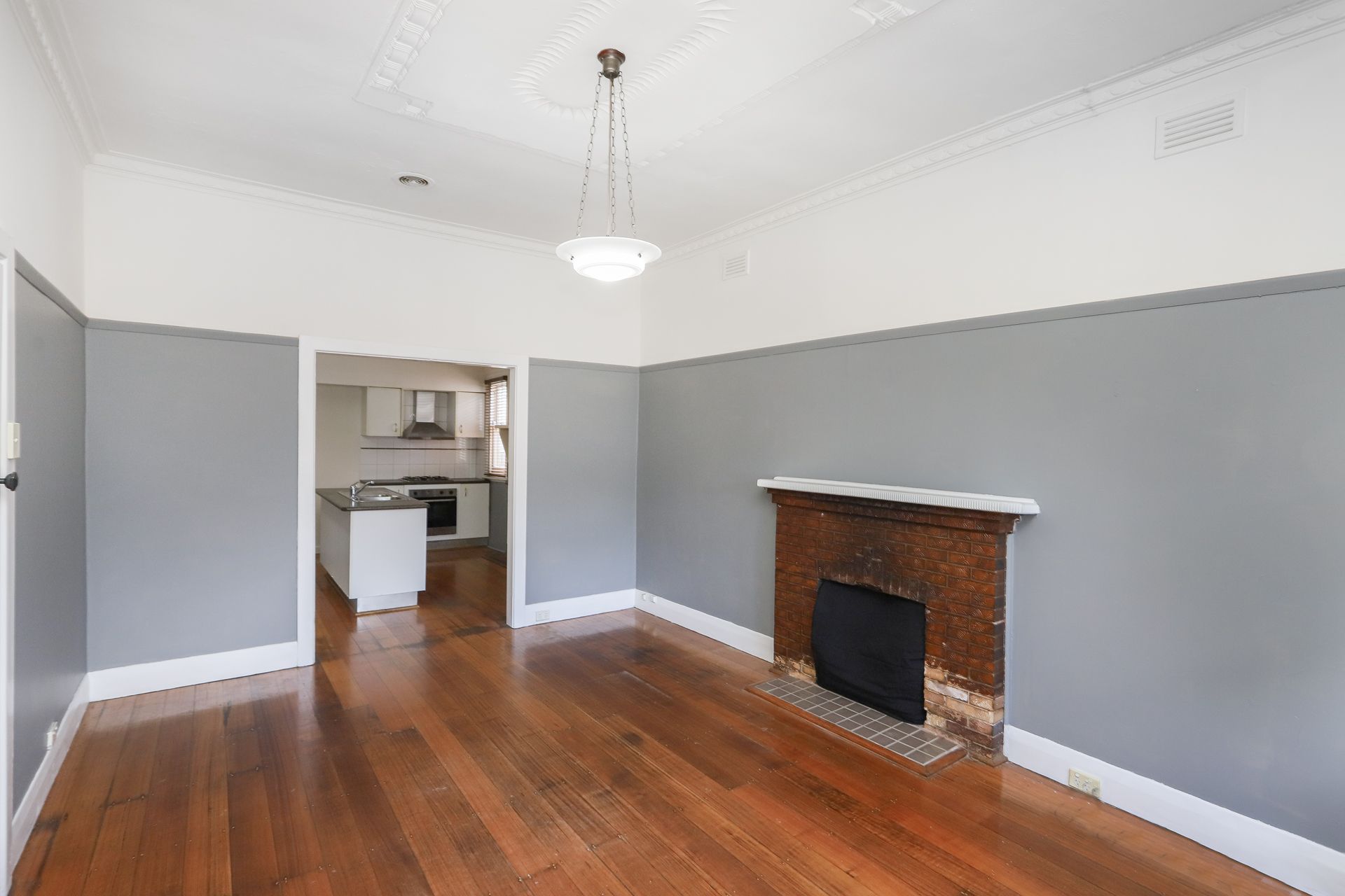 306 Essex Street West Footscray VIC, West Footscray - Thumbnail 4