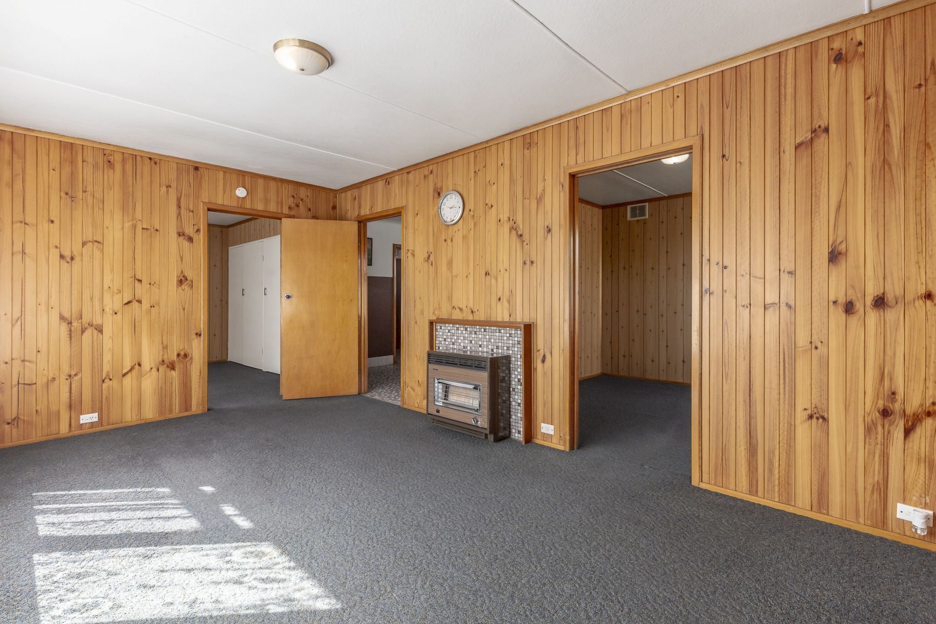 Great opportunity on Edwards Street