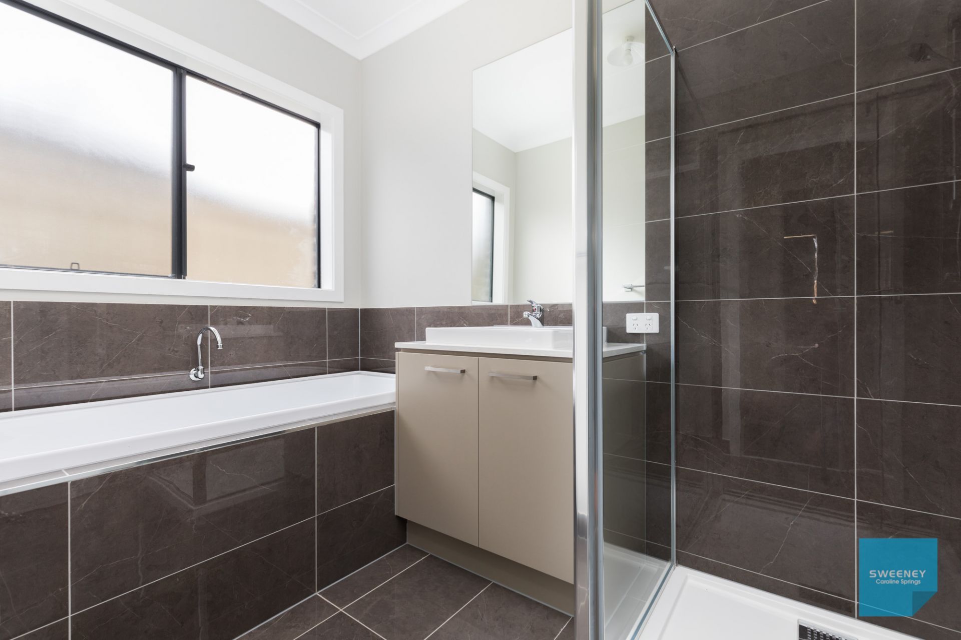 34 Sadie Avenue, Thornhill Park - Thumbnail 5