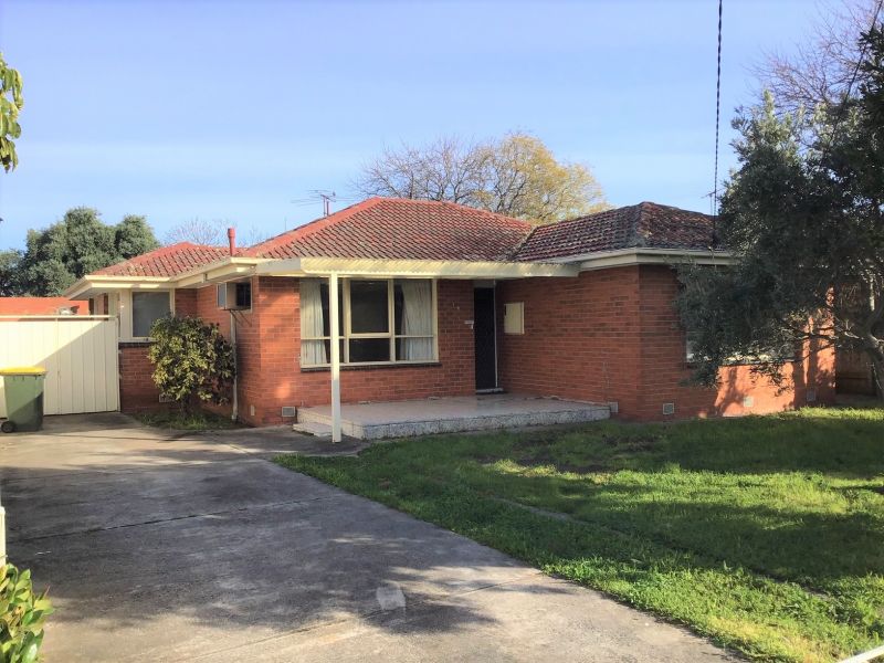 19 Hazel Avenue, Thomastown