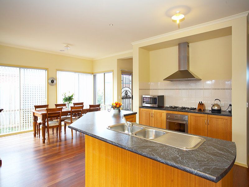 15 Anchorage Street, Point Cook - Thumbnail 6