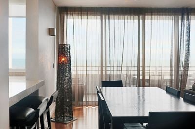 A Resort Style Lifestyle With Waterfront Views