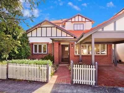 Spacious, modern family home in great location