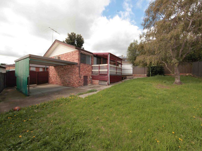 12 Glenloth Court EPPING, Epping - Thumbnail 2